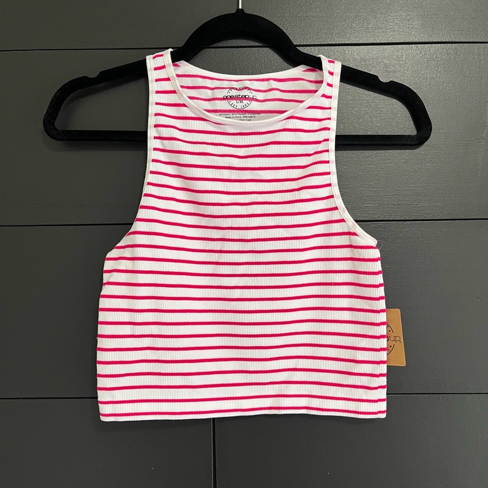 ONE STEP UP Seamless High Neck Ribbed Stretch Tank Top Women’s Sz L/XL. NWT